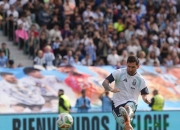 竞技宝-梅西回归赛场，绝杀首场状态亮眼，热火观众沸腾！的简单介绍