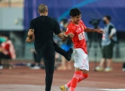 JJB-包含游泳夜战：皖江天虎队逆转岭南霹雳队，主帅临场妙招教练团队居功至伟的词条